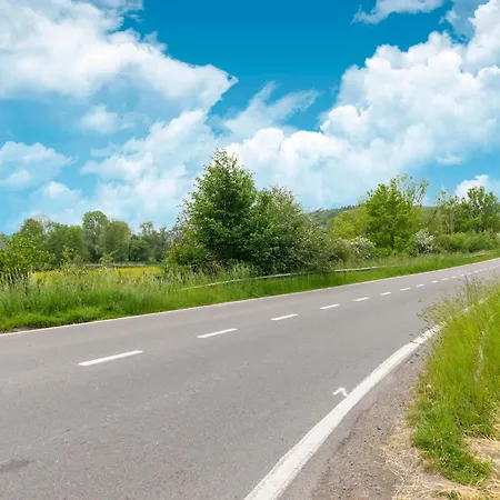 Сasa de vacaciones Spacious In Durbuy, Cleaning Included *