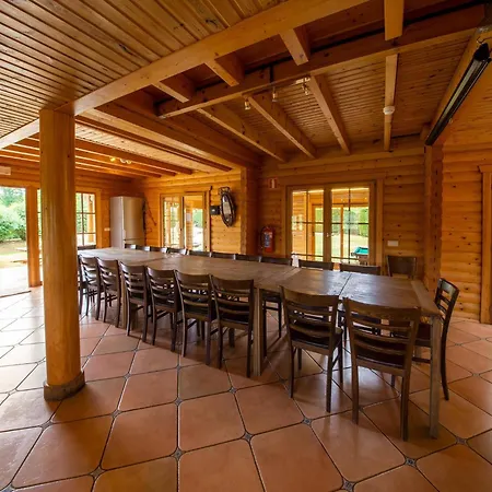Spacious In Durbuy, Cleaning Included Сasa de vacaciones Durbuy