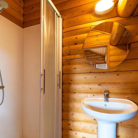 Spacious In Durbuy, Cleaning Included Сasa de vacaciones *