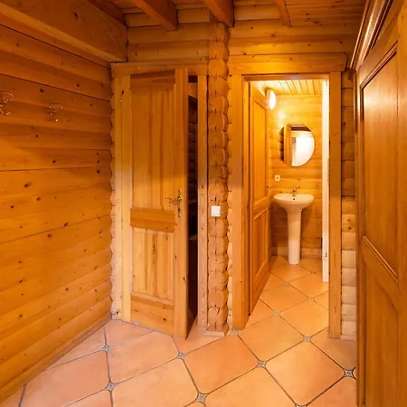 Сasa de vacaciones Spacious In Durbuy, Cleaning Included