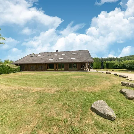 Сasa de vacaciones Spacious In Durbuy, Cleaning Included